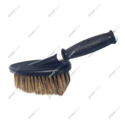 Brush with handle for wheels or motorbikes 